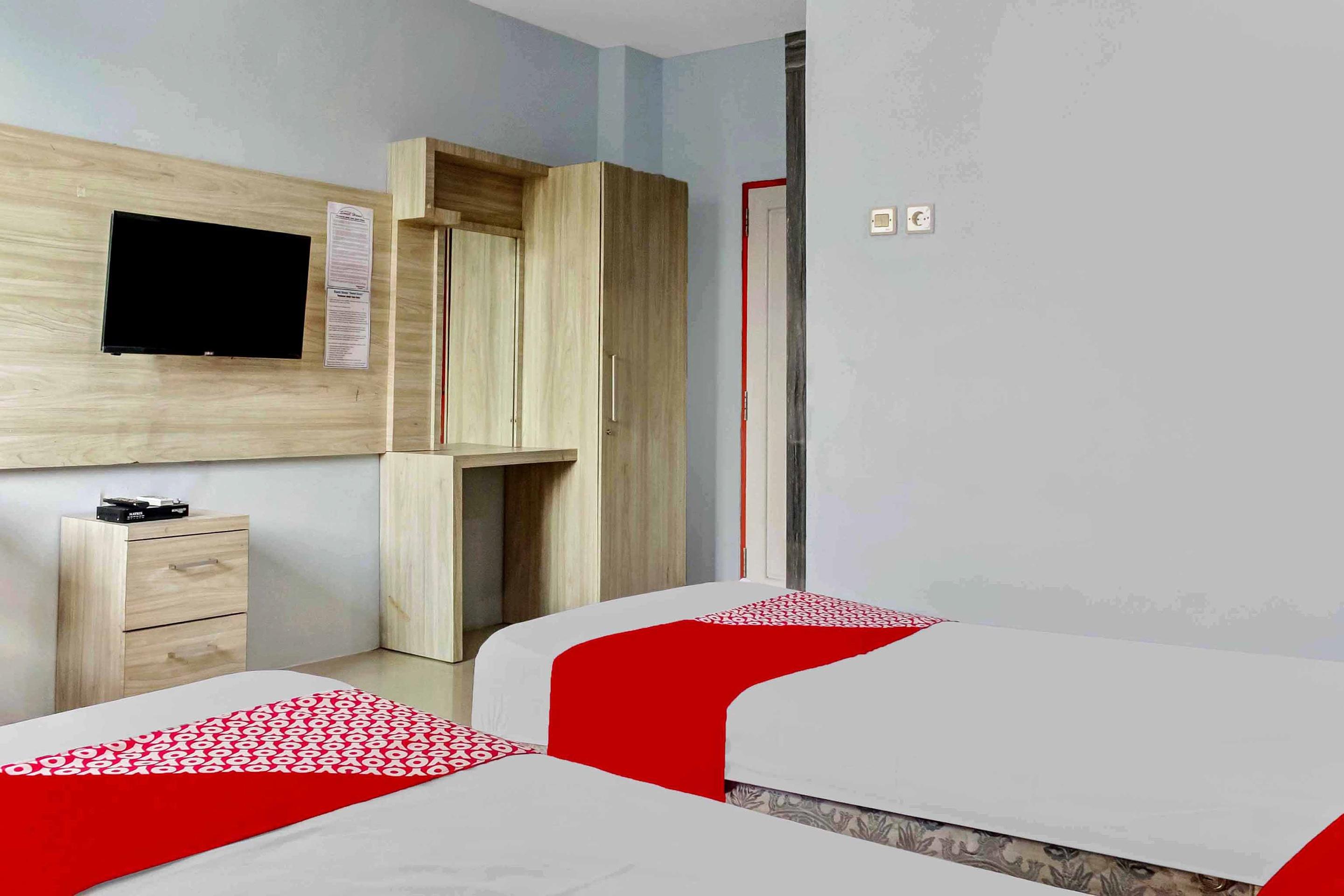 OYO 3903 Sweethome Syariah Guesthouse Martapura  Bagian luar foto